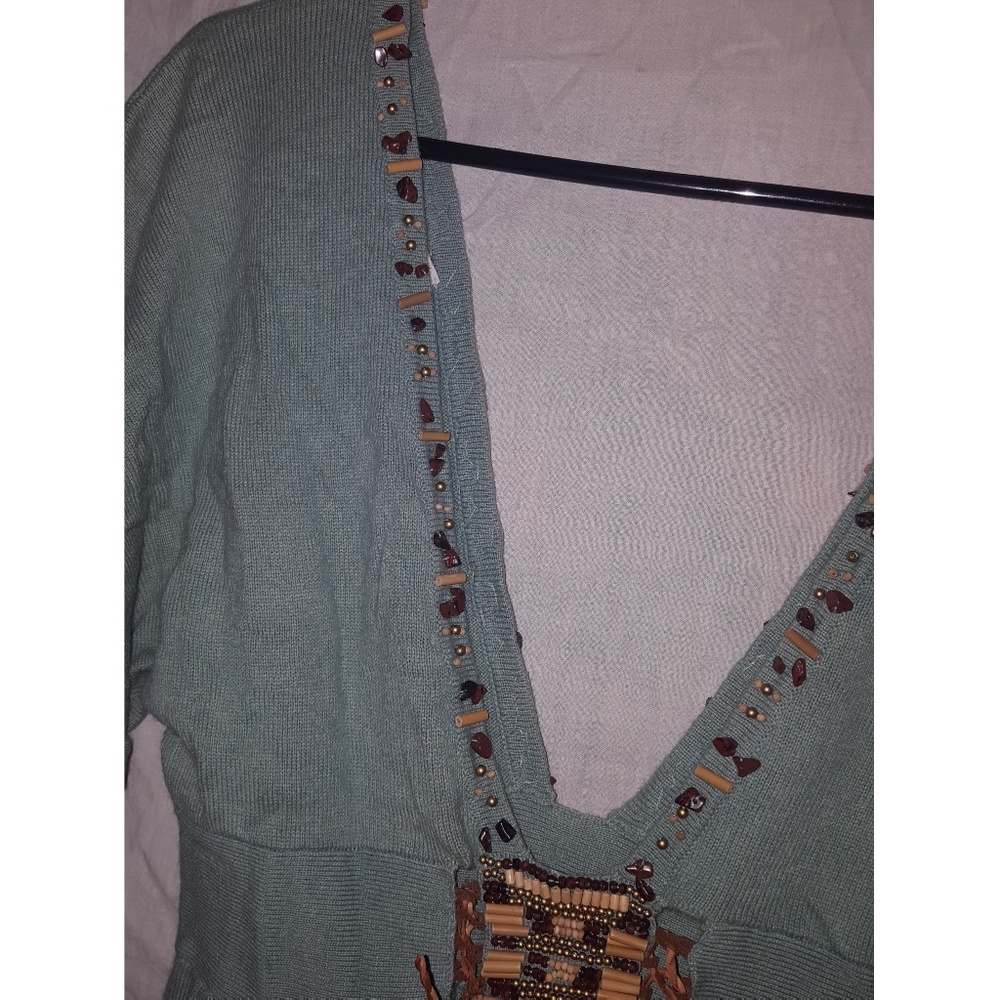 LaRok Beaded Sweater Size Small - Picture 2 of 7